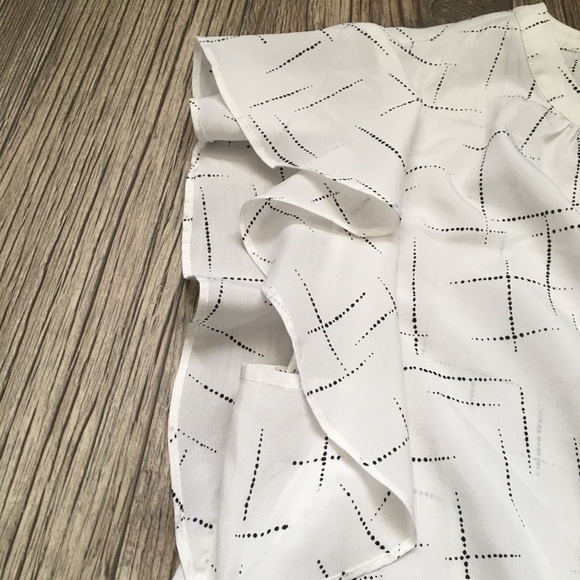 NEW Joie white and black blouse - Picture 4 of 9